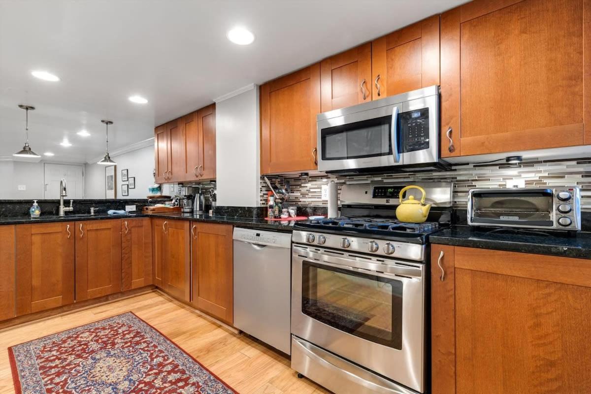 Entire 1-Br Apt In Noma Eckington Washington Kültér fotó