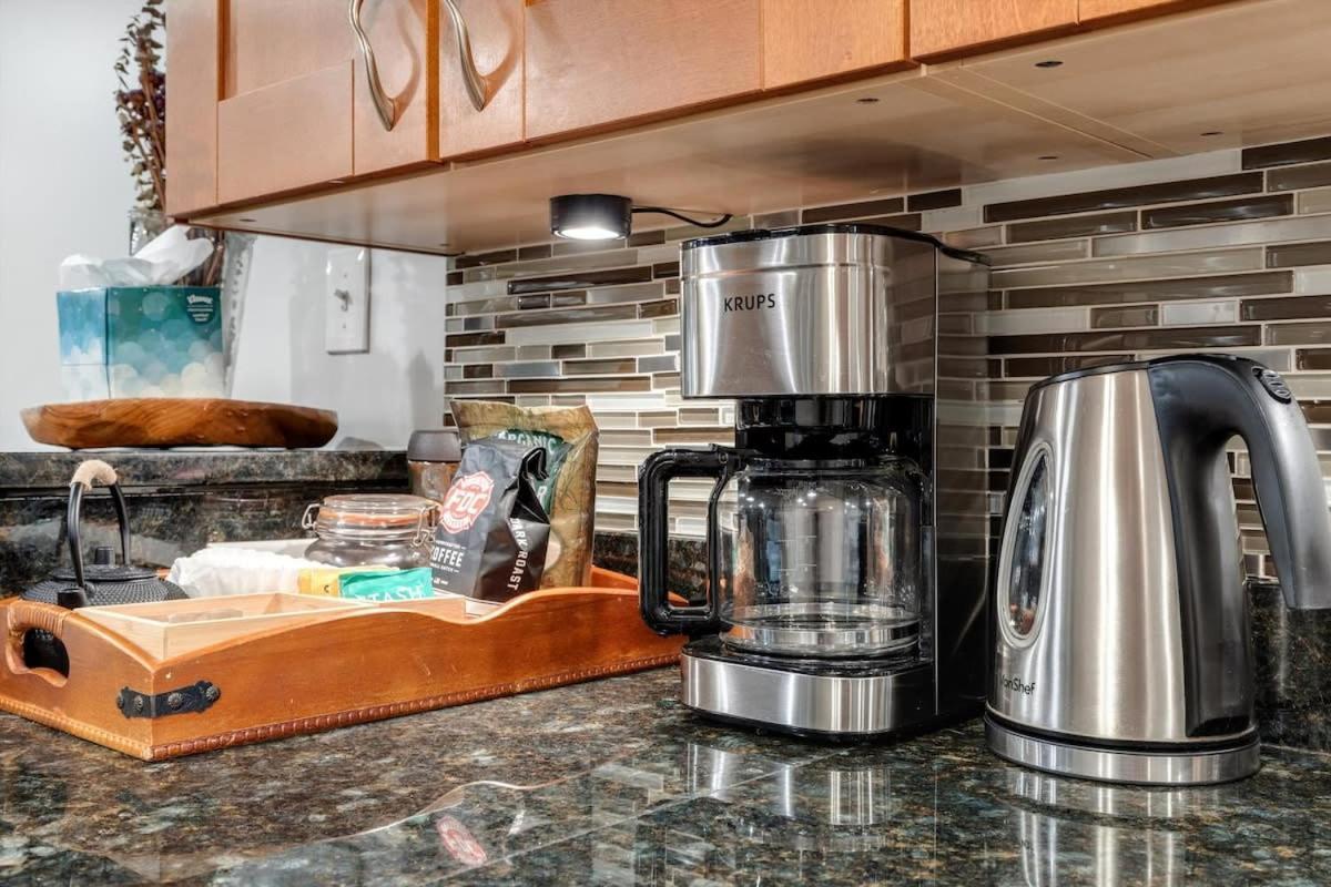 Entire 1-Br Apt In Noma Eckington Washington Kültér fotó